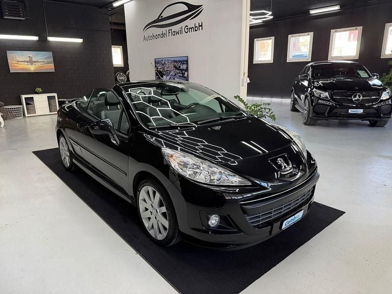 Gebraucht Peugeot 207 CC Allure 156 PS (114 kW) 2013 Cabrio