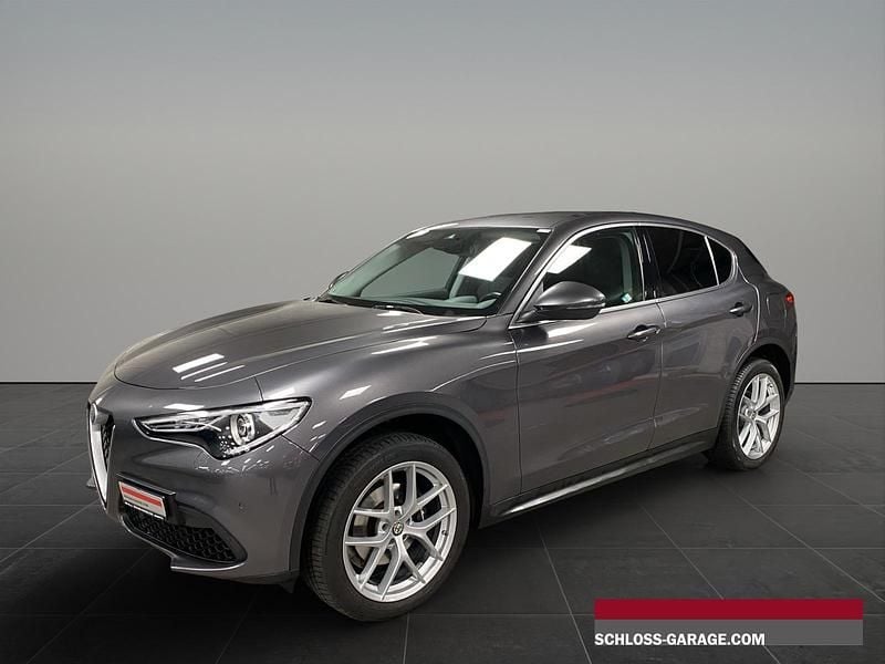Gebraucht Alfa Romeo Stelvio 280 PS (205 kW) 2017 Grau SUV
