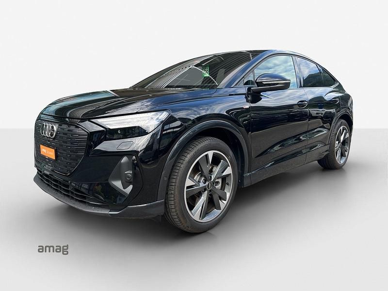 Mythosschwarz metallic Gebraucht 2024 Audi Q4 e-tron Ambiente SUV | CHF 47’900 (Fairer Preis) - Bild 1/4
