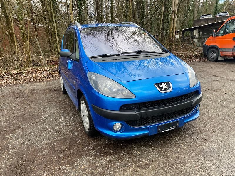 Gebraucht Peugeot 1007 110 PS (80 kW) 2005 Van / Kleinbus