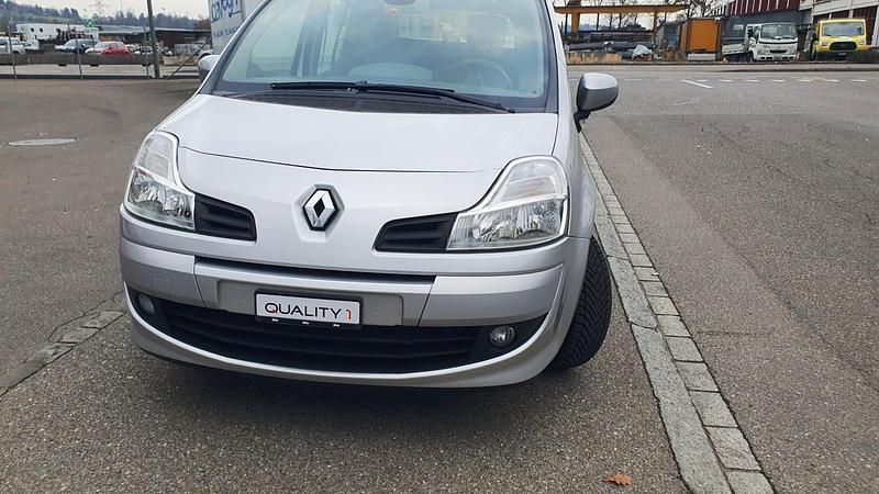 Gebraucht Renault Modus 112 PS (82 kW) 2012 Van / Kleinbus