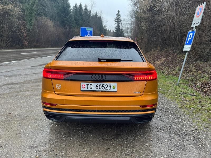 Gebraucht Audi Q8 340 PS (250 kW) 2022 SUV