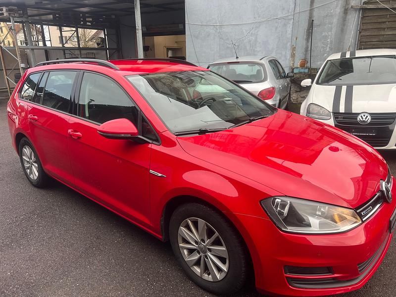 Gebraucht VW Golf VII Comfortline 110 PS (80 kW) 2015 Kombi