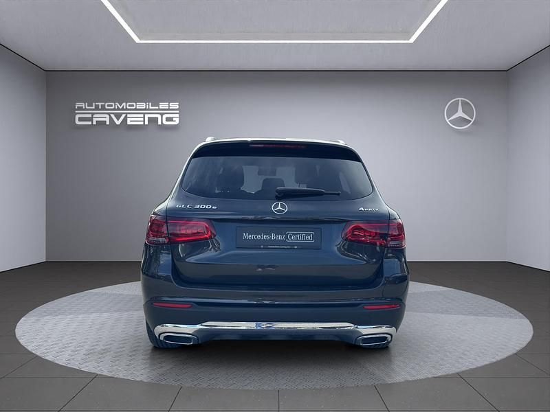 Gebraucht Mercedes GLC300e 319 PS (234 kW) 2021 SUV