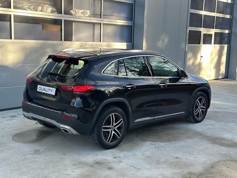 Gebraucht Mercedes GLA200 Progressive 150 PS (110 kW) 2021 SUV