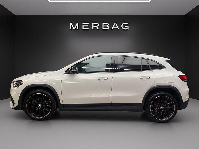 Gebraucht Mercedes GLA250 AMG line 160 PS (117 kW) 2022 Weiss SUV