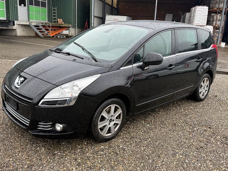Gebraucht Peugeot 5008 150 PS (110 kW) 2013 Van / Kleinbus