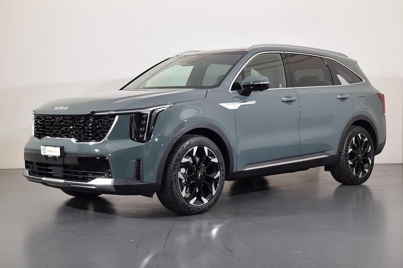 Grün Neu 2025 Kia Sorento Style SUV | CHF 67’850 (Fairer Preis) - Bild 1/4