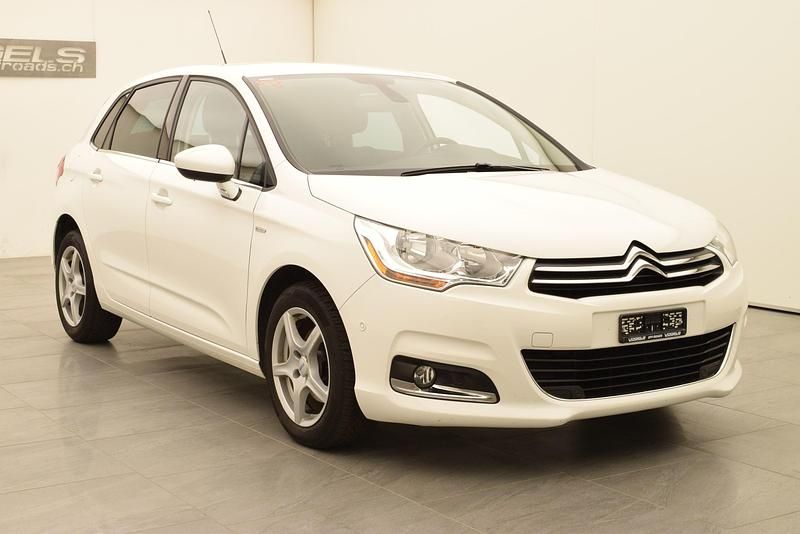 Gebraucht Citroën C4 Exclusive 120 PS (88 kW) 2014 Weiss Limousine