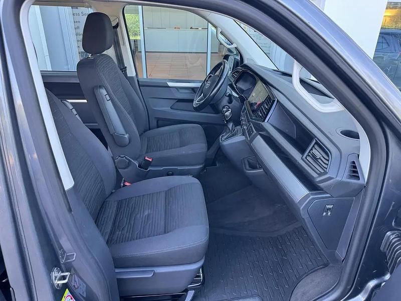 Gebraucht VW Multivan Comfortline 204 PS (150 kW) 2025 Gray Van