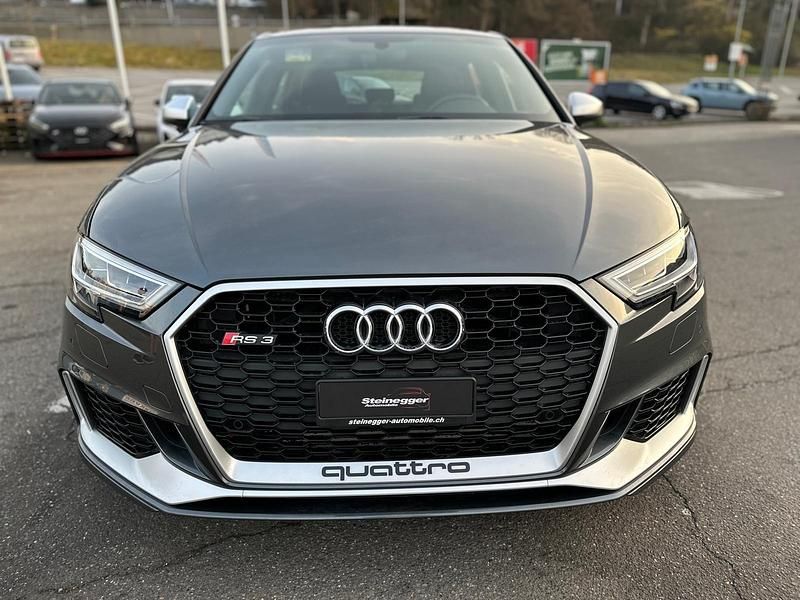Gebraucht Audi RS3 Sportback 460 PS (338 kW) 2018 Kleinwagen