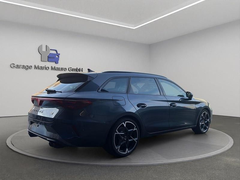 Neu Cupra Leon VZ 333 PS (244 kW) 2025 Kombi