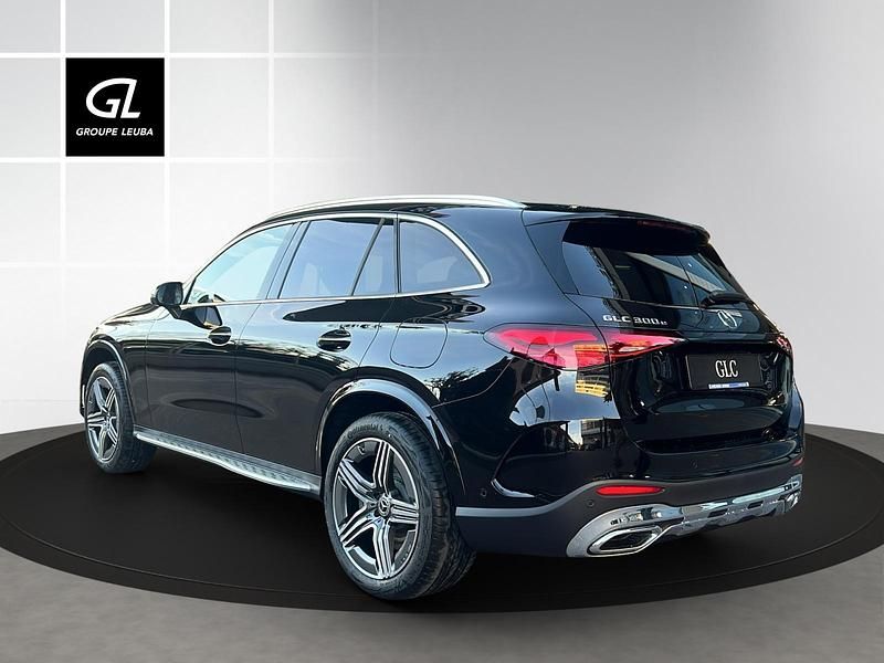 Neu Mercedes GLC200 204 PS (150 kW) 2026 Schwarz SUV