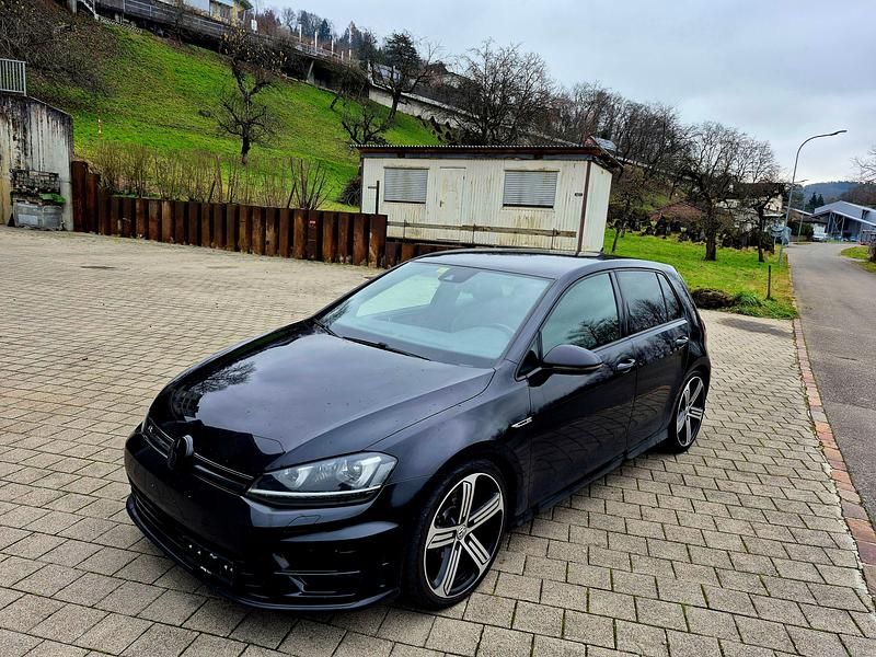 Gebraucht 2016 VW Golf VII R | CHF 11’900 (Superpreis) - Bild 1/4