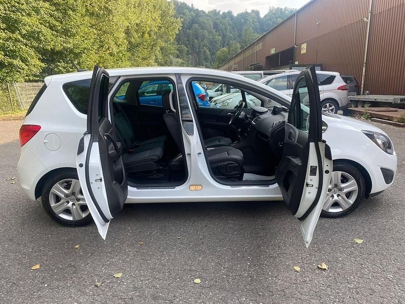 Gebraucht Opel Meriva Enjoy 100 PS (73 kW) 2011 Van / Kleinbus