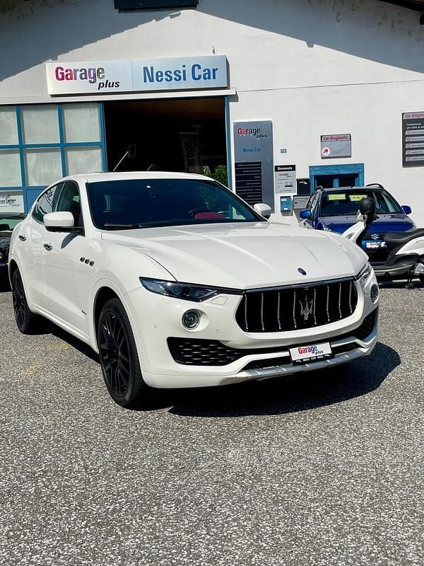 Gebraucht 2018 Maserati Levante GranLusso SUV | CHF 42’900 (Guter Preis) - Bild 1/4