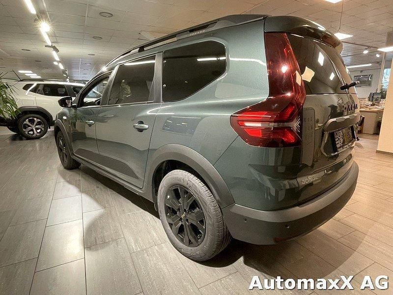 Neu Dacia Jogger Extreme 141 PS (103 kW) 2025 Van / Kleinbus