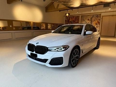 Gebraucht BMW 545 M Sport 394 PS (289 kW) 2021