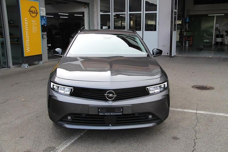 Gebraucht Opel Astra Edition 130 PS (95 kW) 2024 Grau Kombi