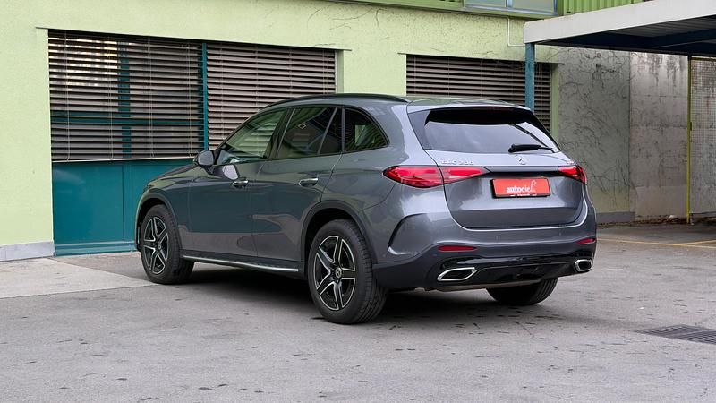 Gebraucht Mercedes GLC200 204 PS (150 kW) 2023 SUV