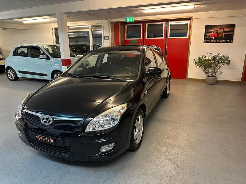 Gebraucht Hyundai i30 Style 126 PS (92 kW) 2008