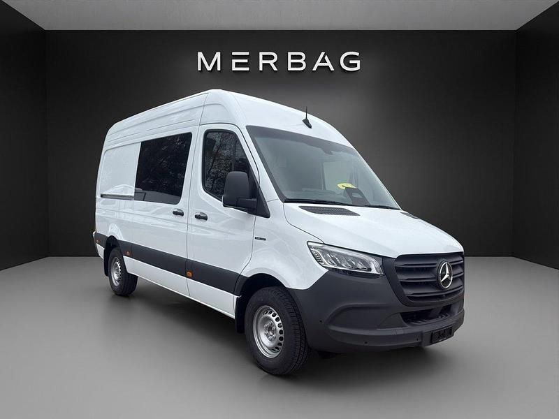 Neu Mercedes E-Sprinter 150 kW (204 PS) 2025 Van