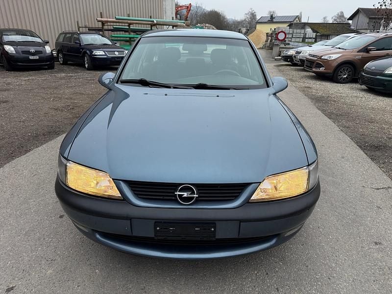 Gebraucht 1998 Opel Vectra | CHF 2’500 - Bild 1/4