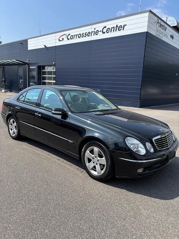 Gebraucht Mercedes E240 Avantgarde 177 PS (130 kW) 2005
