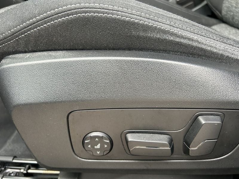 Gebraucht BMW 218 Active Tourer Performance 150 PS (110 kW) 2022 Van / Kleinbus