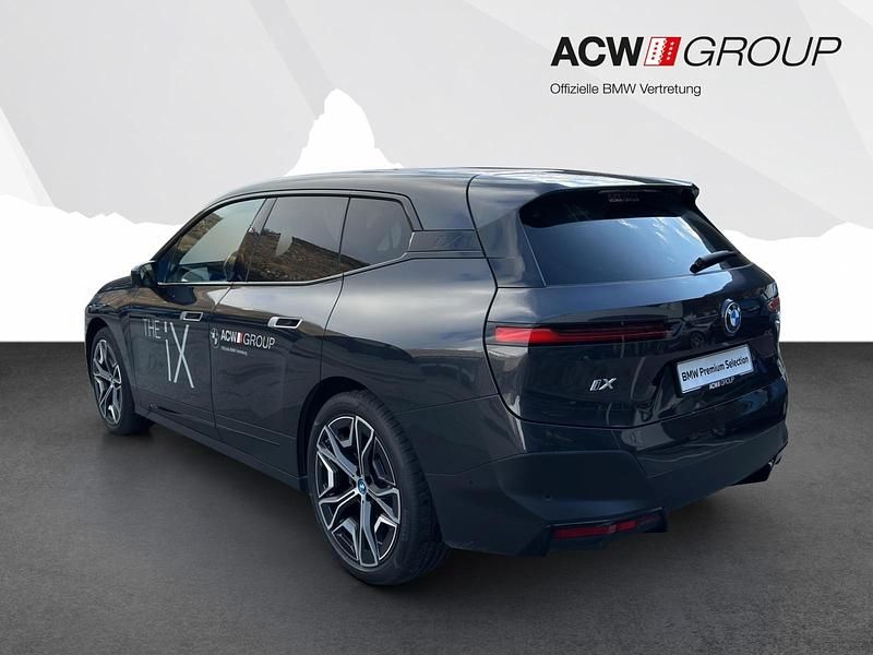 Gebraucht BMW iX Shadowline 239 kW (326 PS) 2021 Grau SUV