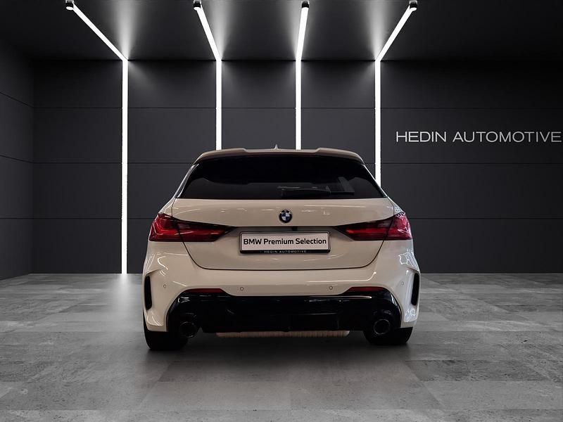 Gebraucht BMW M135 M Performance 306 PS (225 kW) 2021 Weiss Kleinwagen