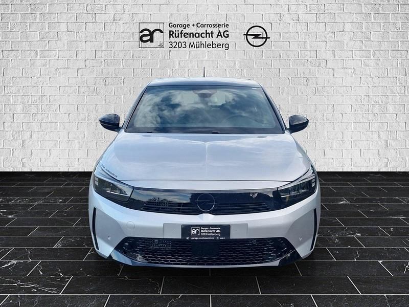 Neu Opel Corsa 110 PS (80 kW) 2025 Grün Limousine