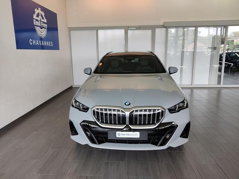 Gebraucht BMW 520 Comfort Edition 208 PS (152 kW) 2024 Grau Kombi