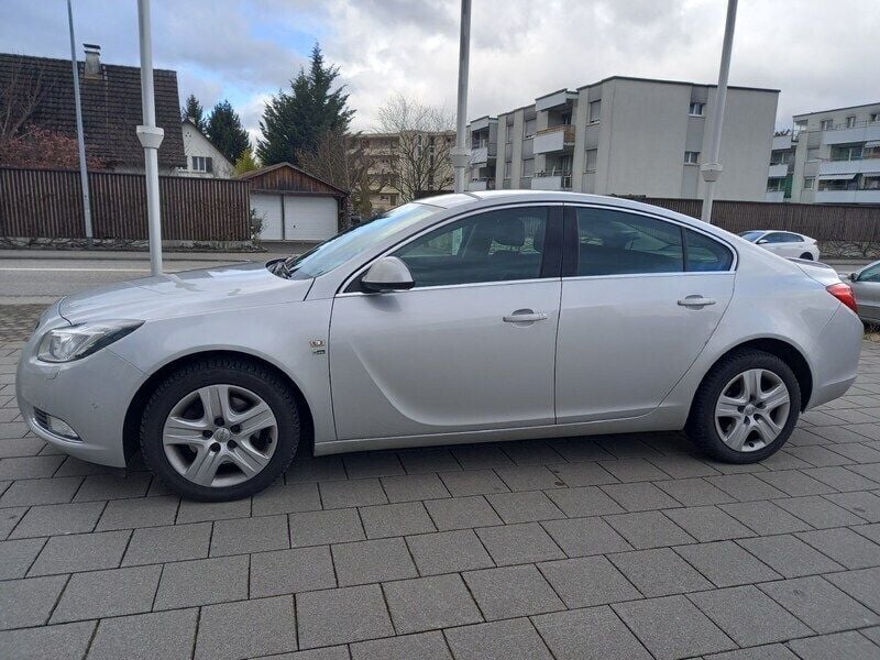 Gebraucht Opel Insignia Edition 220 PS (161 kW) 2012