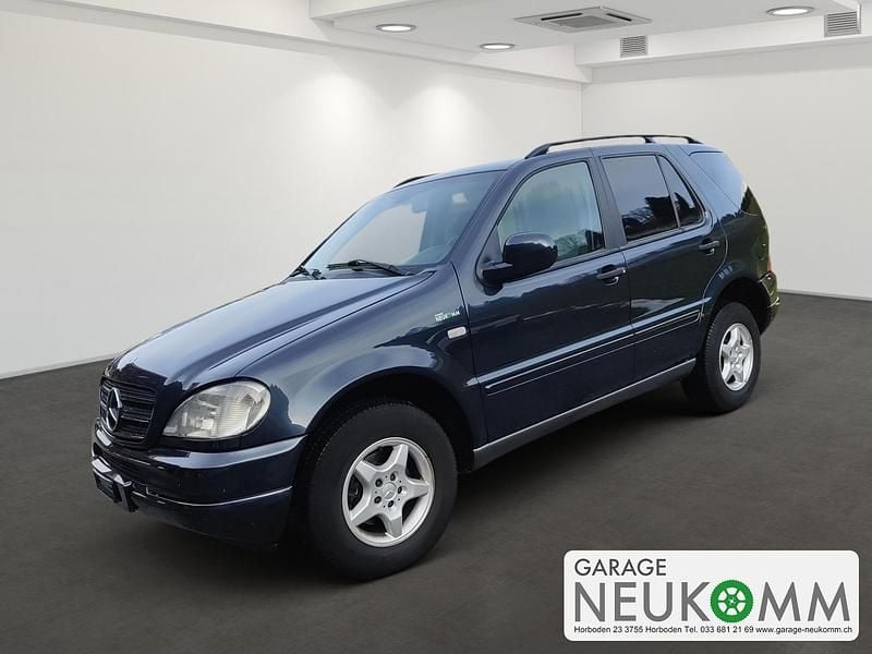 Gebraucht Mercedes ML270 163 PS (119 kW) 2001 SUV