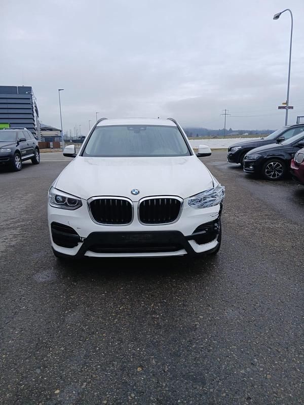 Gebraucht 2021 BMW X3 SUV | CHF 12’900 - Bild 1/4