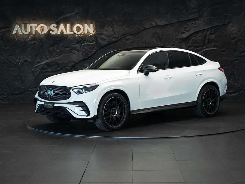 Weiss Gebraucht 2025 Mercedes GLC300 AMG line Coupé | CHF 65’240 - Bild 1/4