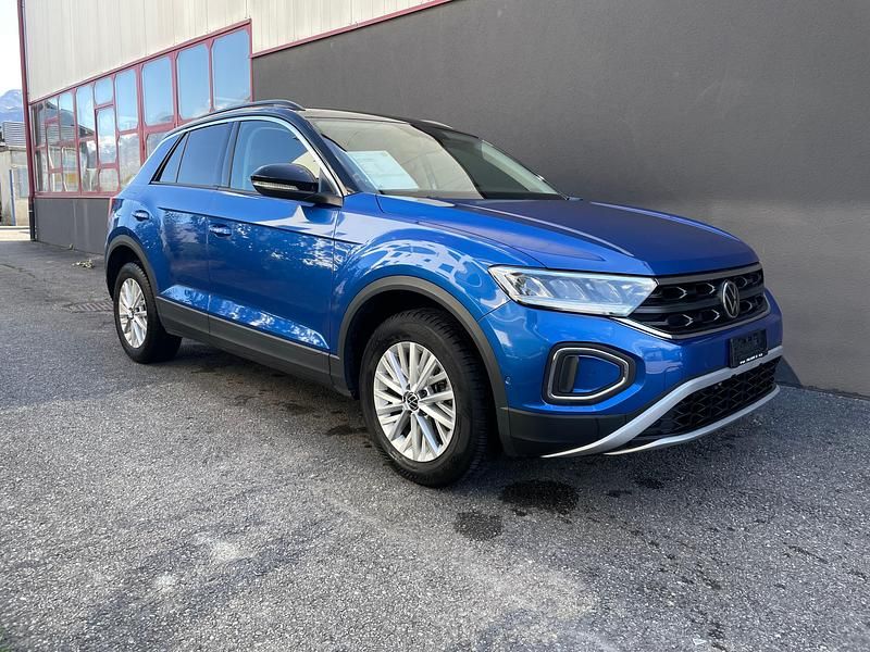 Gebraucht VW T-Roc Life 150 PS (110 kW) 2022 SUV