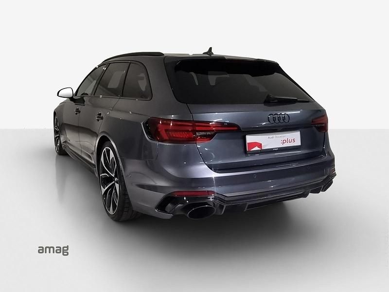 Gebraucht Audi RS4 Ambiente 450 PS (330 kW) 2018 Daytonagrau perleffekt Kombi