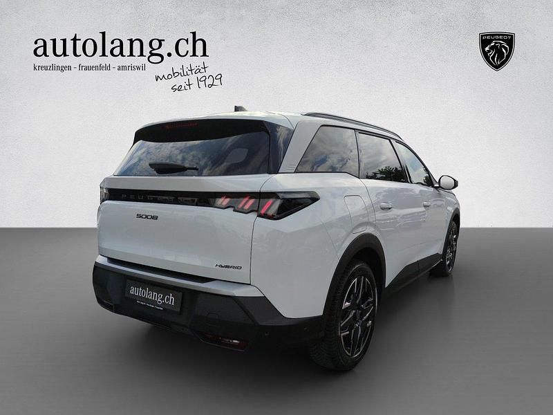 Neu Peugeot 5008 Allure Premium 145 PS (106 kW) 2025 Van / Kleinbus