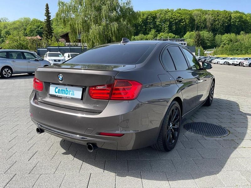 Gebraucht BMW ActiveHybrid 3 Luxury Line 340 PS (250 kW) 2012 Limousine