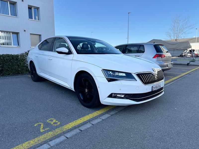 Gebraucht Skoda Superb Style 190 PS (139 kW) 2015