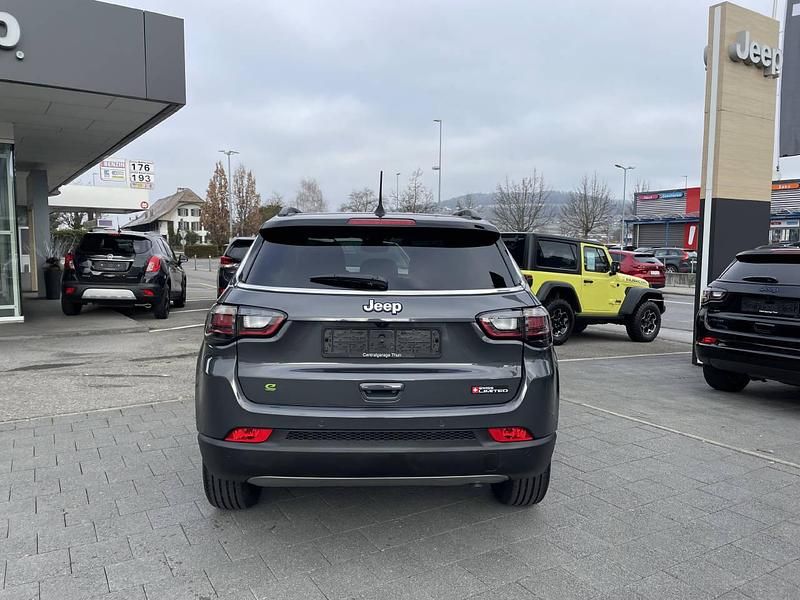 Gebraucht Jeep Compass Limited 131 PS (96 kW) 2024 SUV