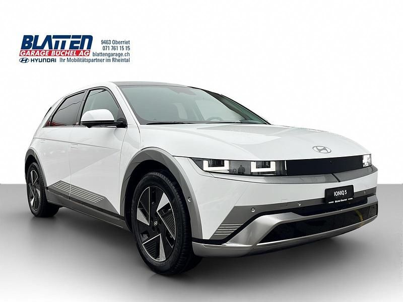 Neu Hyundai Ioniq 239 kW (325 PS) 2025 Weiss Kleinwagen