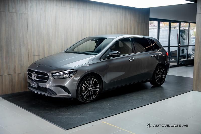 Gebraucht Mercedes B220 Progressive 190 PS (139 kW) 2019 Van / Kleinbus