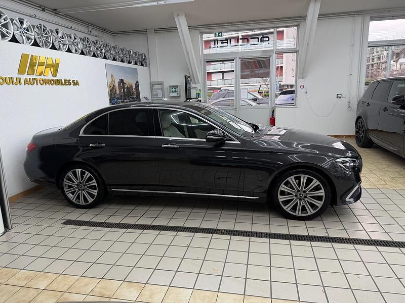 Gebraucht Mercedes E220 Exclusive 200 PS (147 kW) 2022