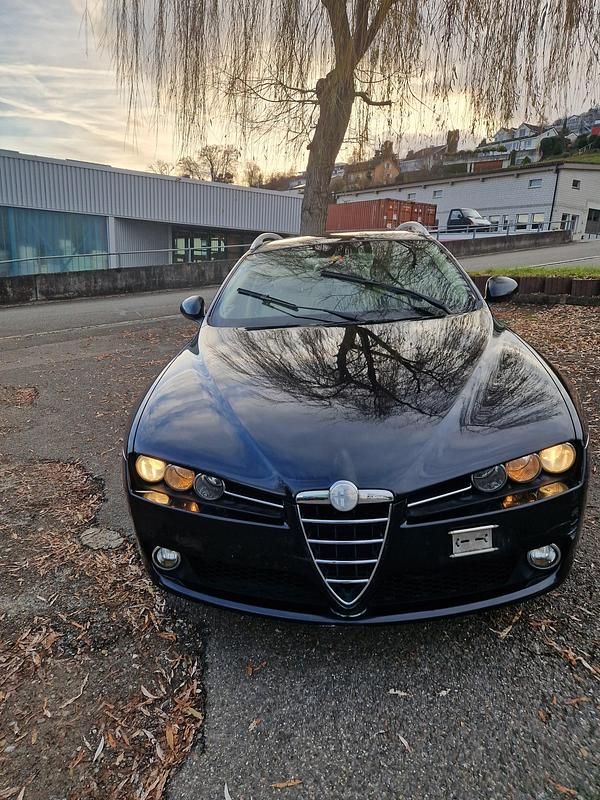 Gebraucht 2006 Alfa Romeo 159 Distinctive Kombi | CHF 3’000 - Bild 1/4