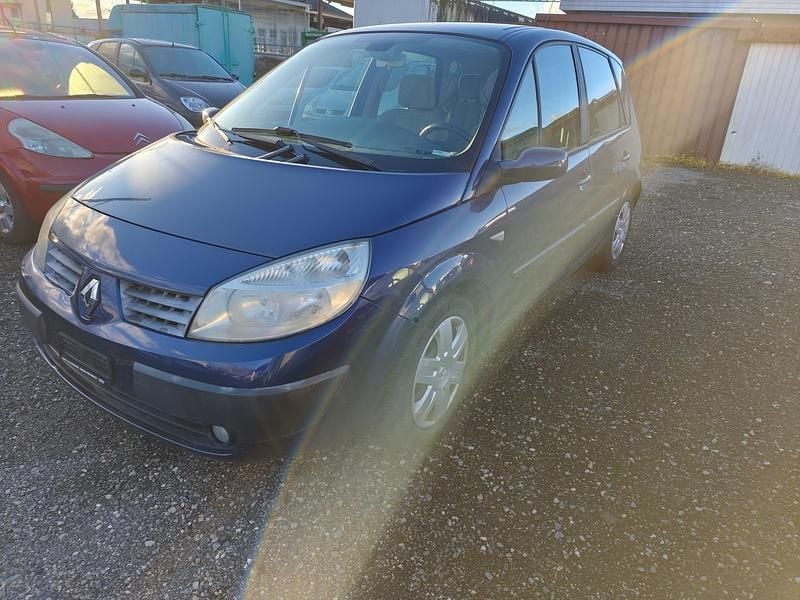 Gebraucht 2005 Renault Scénic II Expression Van / Kleinbus | CHF 1’400 (Fairer Preis) - Bild 1/4