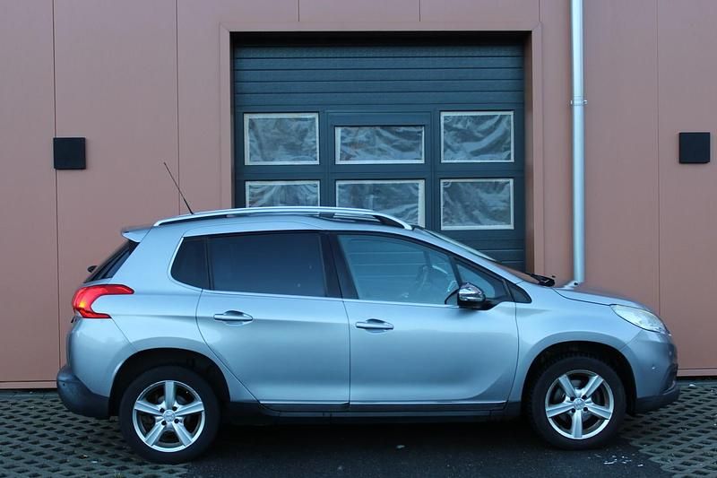 Gebraucht Peugeot 2008 130 PS (95 kW) 2015 SUV