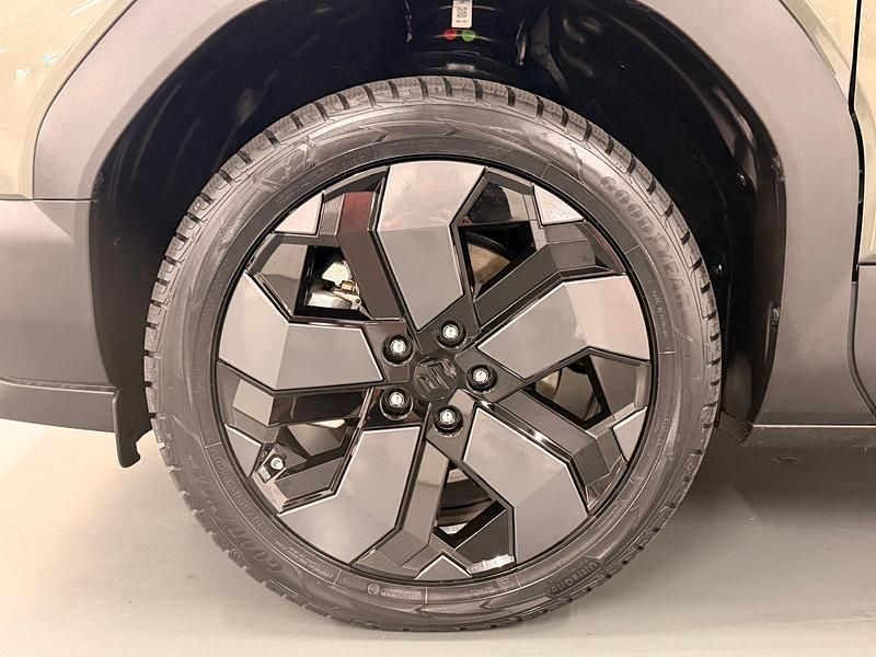 Neu Suzuki Vitara 135 kW (184 PS) 2025 Grün SUV